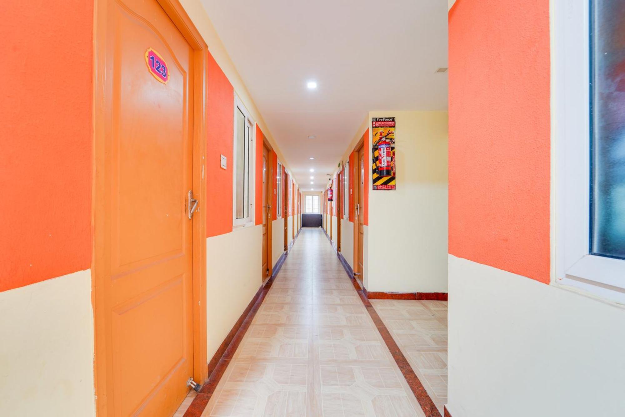 Super Hotel O Airport Road Coimbatore Exterior photo