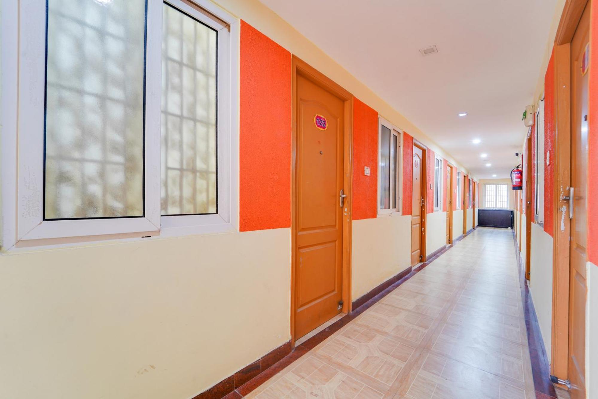 Super Hotel O Airport Road Coimbatore Exterior photo